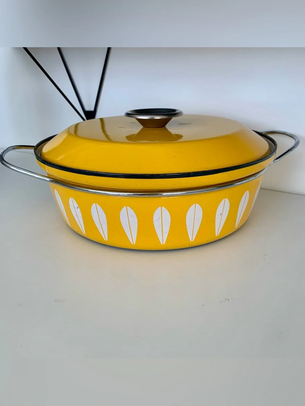 Cathrineholm Lotus Yellow Enamel Chicken Fryer Casserole With Handles and Lid